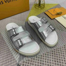 Picture of LV Slippers _SKU528978807652038